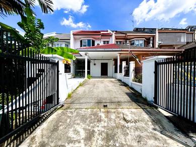 20' x 95'⛳ + MOVE-IN CONDITION⭐ | 2 Storey, Taman Tun Dr Ismail, KL