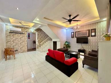 Cantik 2 Storey Terrace Seri Pristana Saujana Utama