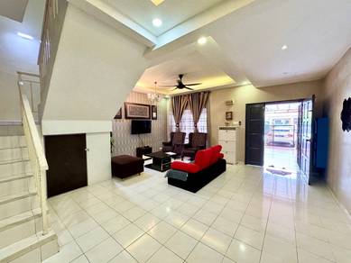 Cantik 2 Storey Terrace Seri Pristana Saujana Utama