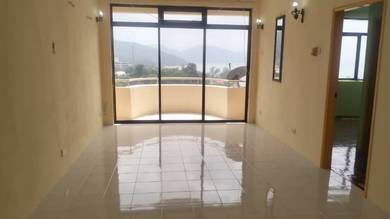 Eden Seaview Condo 3-Bedrooms SEAVIEW Partly Furnished 1-Cover Carpark