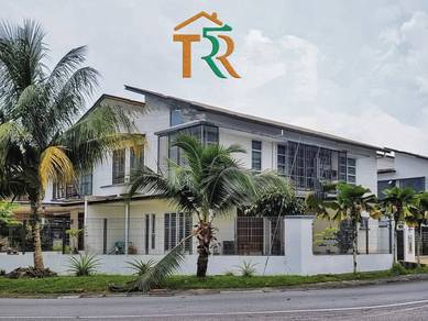 For Sale Double-Storey Semi-Detached House at Lorong Stutong