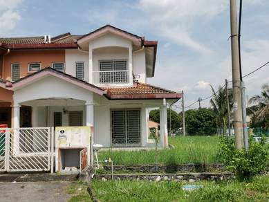(SEWA) Double Storey CORNER LOT, Taman Puncak Jalil , Seri Kembangan