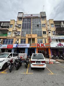 Bangunan 5 Tingkat Batu Caves - ROI Potensi 8%