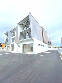3 Storey Light Industrial Office Showroom (3,655 sqft) at Pines Square