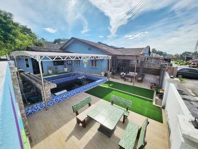HUGE LAND CORNER 1 Storey Terrace Taman Bangi Indah PRIVATE POOL