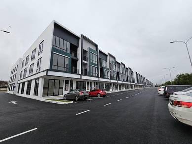 Mount Austin @ Austin Crest, 3 Storey Shop For Rent, Brand New, Jb