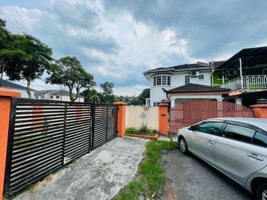 Taman Tampoi Indah Double Storey Corner lot Full loan Perling Johor