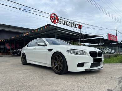 Bmw M5 4.4 (CBU) (A)