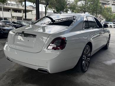 Rolls Royce GHOST 6.7 Low Mileage New Car Con