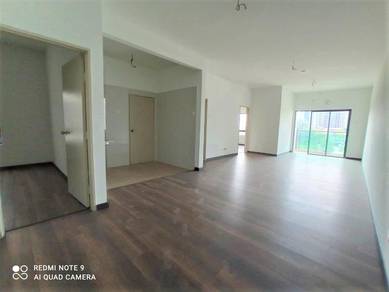 Good Condition Camellia Residence Bandar Sungai Long,Move in Condition