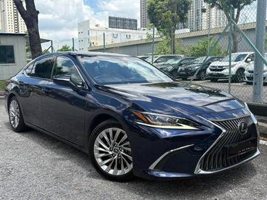 Lexus ES250 LUXURY 2.5L 4xk KM Under Warranty