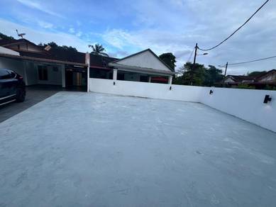 Pasir Gudang, Jalan Selasih, Taman Pasir Putih,  Johor ,Corner Lot.
