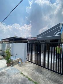 Single Storey Rent Jalan Penyiaran Taman Universiti Skudai Table Top