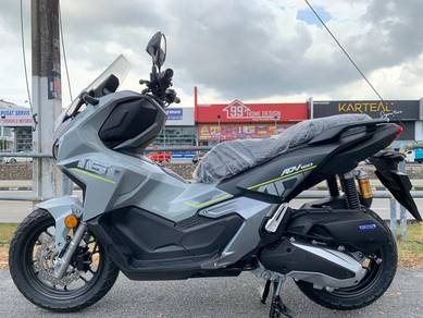 Full Loan new HONDA ADV160 SCOOTER V2 BARU