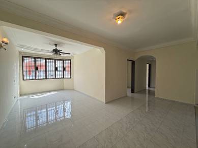 Kulai Sri Putra Apartment Full loan D' Putra Suites Temenggung flat
