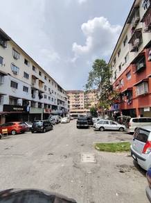 taman equine,seri kembangan,taman pinggiran putra