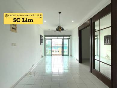 Pool View  Well Maintained Tanjung Park 1100SF Middle Floor