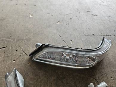 Honda accord tao side mirror lamp