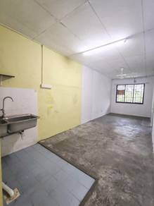 Taman Ehsan Jaya nearby JJ medium cost flat 3bed2bath high level