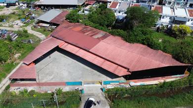 Penampang Warehouse cum Showroom | Road Frontage