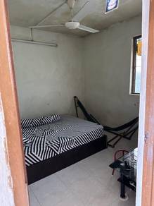 Skudai TAMAN TUN AMINAH Flat 3rd floor 2Bed& 1Bath nearby Pasar Malam
