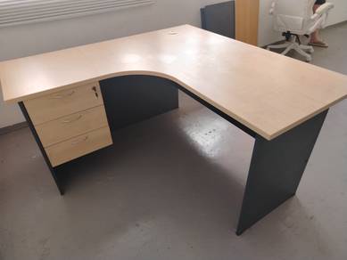 5FT L Shape Table wt Drawer TD466