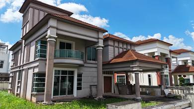 Alma Taman Villa Impian G/Guarded Super Bungalow 8848sqft Bare Unit !!