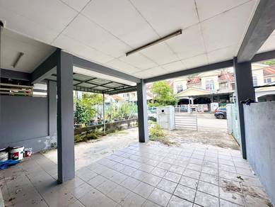 MURAH ! FREEHOLD ! Double Storey Terrace Taman Salak Perdana Sepang