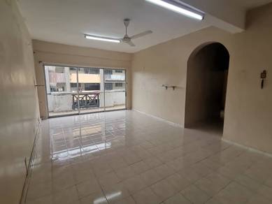 Desa Skudai Apartment in Skudai