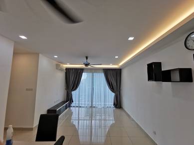 Aliff Avenue Apartment  Tampoi  CIQ