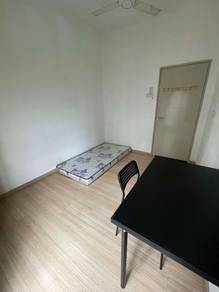 Room-for-rent-Sungai-Besi-Kuala-Lumpur-1