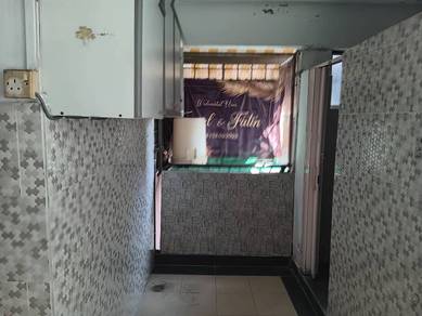 Kondo Rakyat Desa Pantai (Bangsar South)
