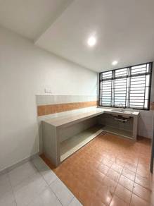 TAMAN BESTARI INDAH double storey low cost 775SQF 3 Bed&2Bath Renovate
