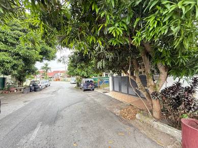 Fully Extended Single Storey Terrace Fasa 4 Tasik Kesuma Semenyih