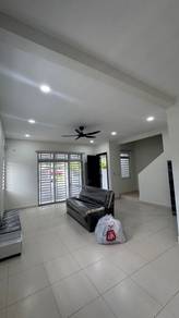 nusa idaman 2 storey house end lot for rent