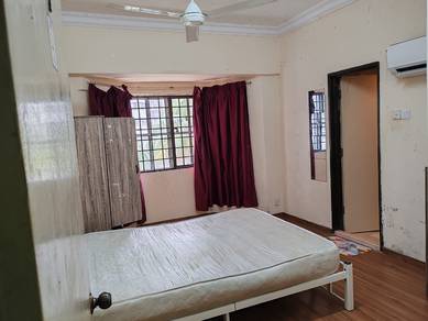 MASTER ROOM at Klang town