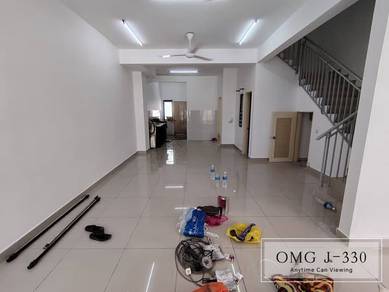 Setia Utama 2, Newly Repaired, 2.5 Storey House For Rent