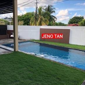 2 1/2 storey Semi detached houses for rent at Jalan Kedandi kuching
