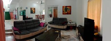 Facing Lake View SEREMBAN 2 Rasah Kemayan Big Bungalow Conner lot
