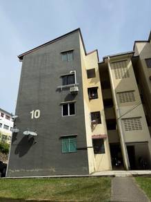 Taman Flora Heights Flat @ Pasir Gudang Ground Floor 4 Room Seri Alam
