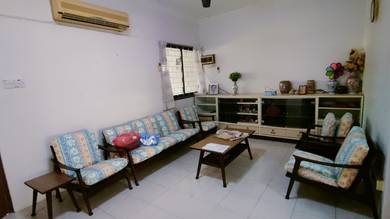 Double Storey intermediate house for sale in Kenyalang park