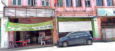 (High Traffic) Ground Floor Shop facing main road Kajang for rent