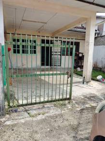 Samarindah Jenis 1 Tingkat Tengah Besar Jln Muara Tuang