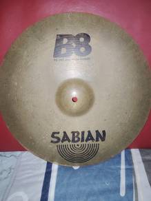 Sabian b8 cymbal set