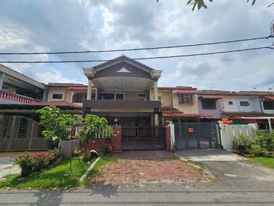 RENOVATED | FREEHOLD | 2 Storey Taman Megah Sungai Jelok Kajang