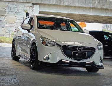 Mazda 2 SKYACTIV WITH BODYKIT/FREE WARRANTY!!