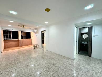 Mutiara Court