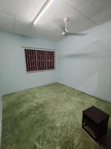 Skudai Taman Damai Jaya Double Storey Renovate Full Loan Cashout Cheap