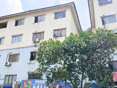 Putra Raya Blok H [ Menghadap Padang ] , Taman Pinggiran Putra