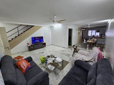 Intan Baiduri selayang 4 bedroom for SELL